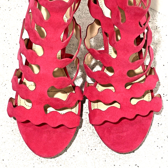 Kelly & Katie Zilama Hot Pink Faux Suede High Heel Sandals Back Zip Shoes 8.5MU - Picture 6 of 9